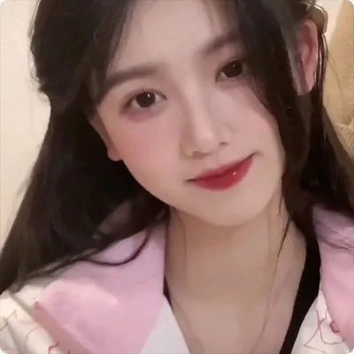 女孩和蜘蛛
