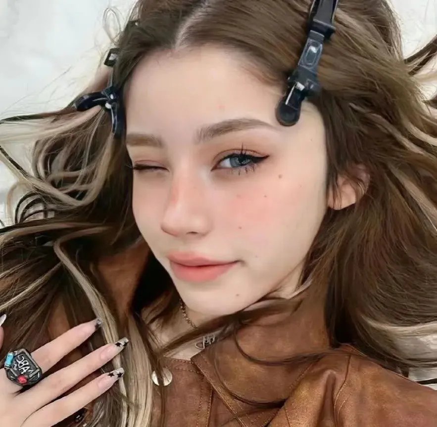 红丝绸